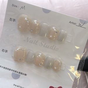 Artist customized handmade press on nails fake nails nude natural gold